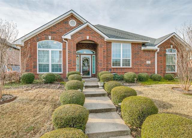 Property at 209 Timberbluff Ln, Murphy, TX 75094, 4 beds, 2 baths