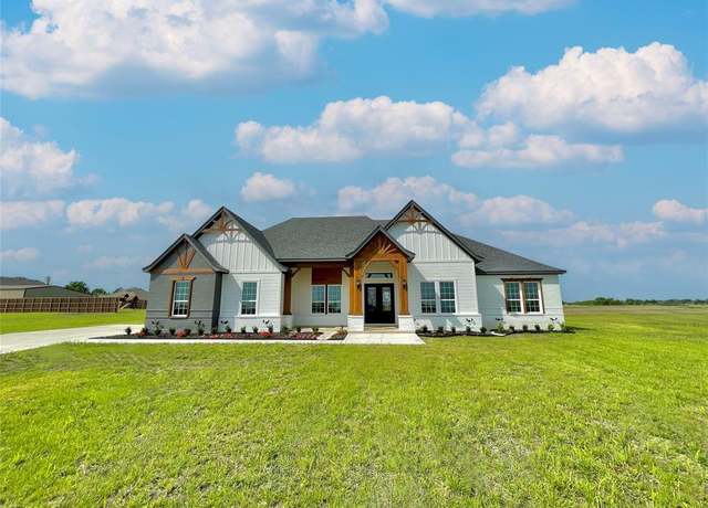 Property at 1744 Butcher Rd, Waxahachie, TX 75165, 4 beds, 2.5 baths