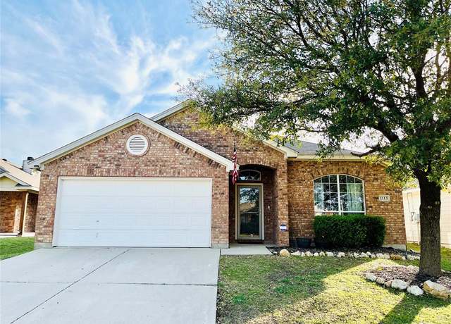 Property at 1113 Day Dream Dr, Fort Worth, TX 76052, 3 beds, 2 baths
