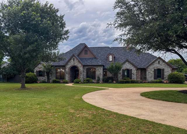 Property at 1201 Johnson Rd, Keller, TX 76248, 4 beds, 3.5 baths