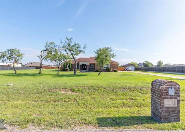 Property at 134 Peach Blossom Dr, Abilene, TX 79602, 4 beds, 3 baths