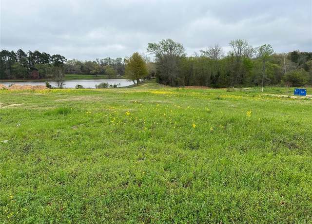 Property at 1690 S Main St, Lindale, TX 75771