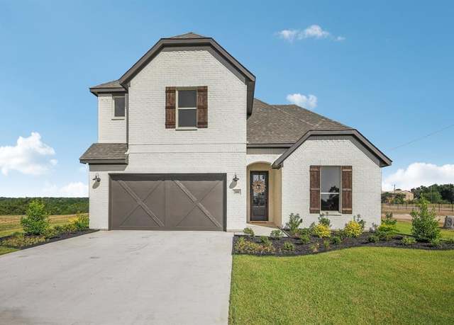 Property at 2000 Redemption Dr, Weatherford, TX 76088, 4 beds, 2.5 baths