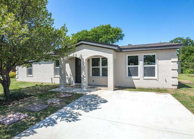 Property at 4451 Hardy St, Fort Worth, TX 76106, 3 beds, 1 bath