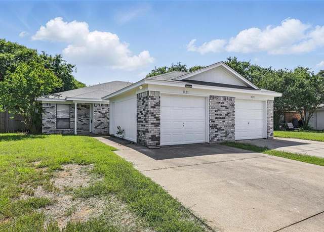 Property at 1021 Irene St, Burleson, TX 76028, 5 beds, 4 baths