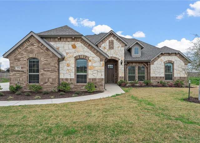 Property at 2711 Cibolo Creek Dr, Temple, TX 76502, 4 beds, 2 baths