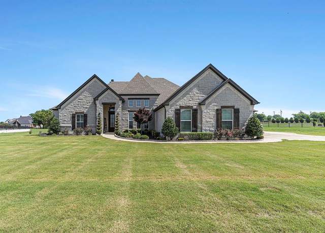 Property at 8504 Tuscan Way, Godley, TX 76044, 3 beds, 2.5 baths