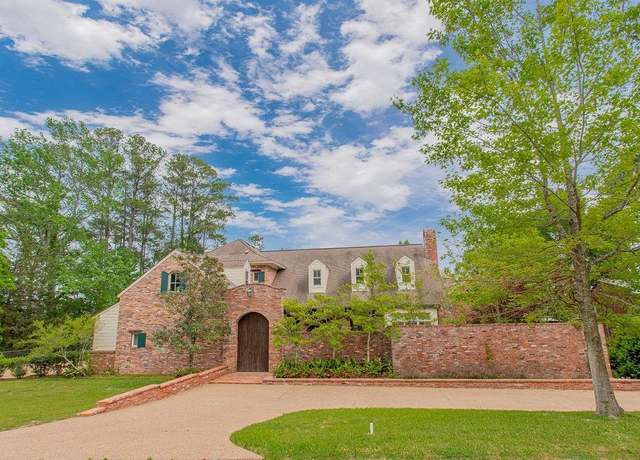 Property at 1355 W Hideaway Ln, Hideaway, TX 75771, 3 beds, 3.5 baths