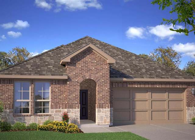 Property at 313 Gallant Man Ct, Granbury, TX 76049, 5 beds, 3 baths