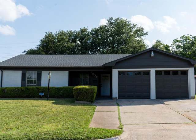 Property at 2601 Denbury Dr, Fort Worth, TX 76133, 4 beds, 2 baths
