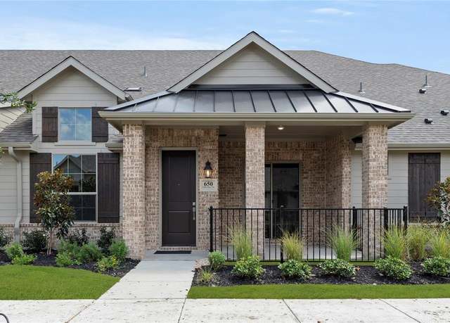 Property at 650 Oakridge Dr, Wylie, TX 75098, 2 beds, 2 baths