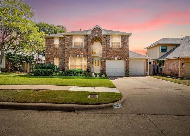Property at 7425 Arcadia Trl, Fort Worth, TX 76137, 4 beds, 2.5 baths