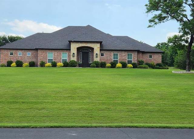 Property at 7007 Horizon Trl, Mckinney, TX 75071, 4 beds, 2.5 baths