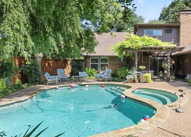 Property at 813 Pleasant Valley Ln, Richardson, TX 75080, 4 beds, 2 baths