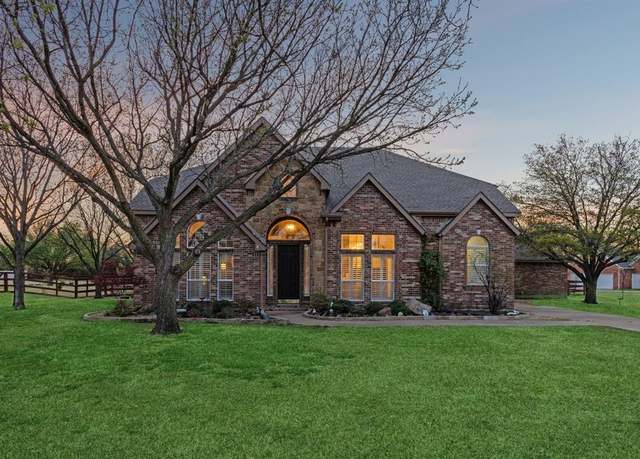 Property at 4500 Upper Glenwick Ct, Denton, TX 76226, 4 beds, 3.5 baths
