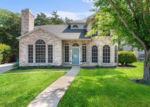 Property at 204 Lemontree Ln, Desoto, TX 75115, 3 beds, 2.5 baths
