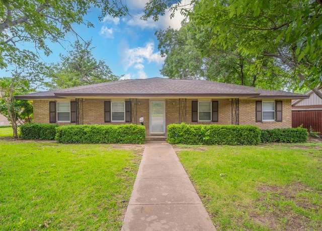 Property at 1813 Hampshire St, Grand Prairie, TX 75050, 3 beds, 2 baths