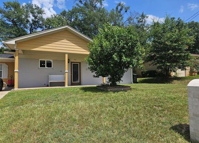 Property at 321 N Forest Ave, Tyler, TX 75702, 5 beds, 2 baths