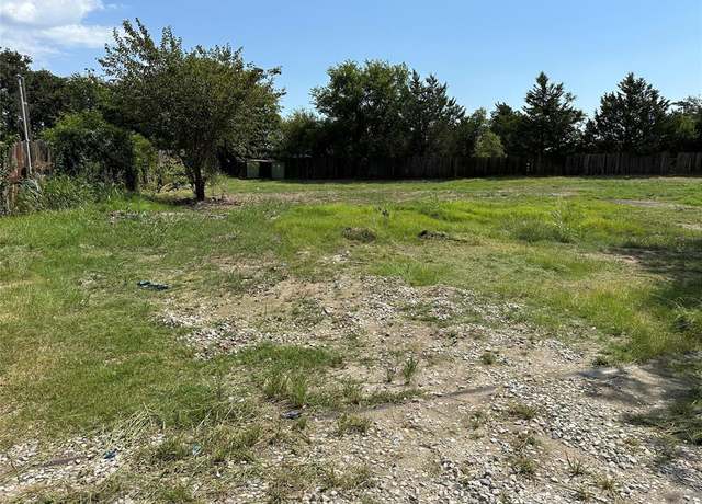 Property at 219 Hubbard St, Sunset, TX 76270