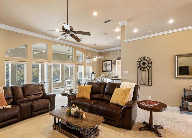 Property at 9304 Ravenswood Rd, Granbury, TX 76049, 3 beds, 2.5 baths