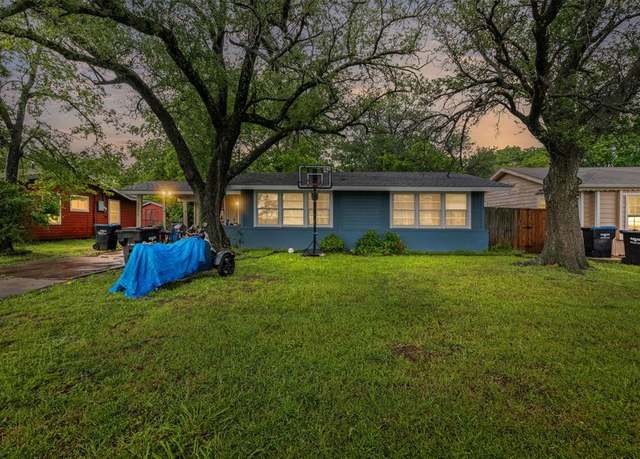 Property at 3006 Division St, Greenville, TX 75401, 2 beds, 1 bath