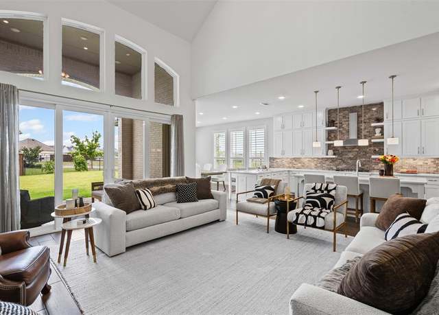 Property at 1720 Rolling Heights Ln, Fort Worth, TX 76008, 4 beds, 4.5 baths