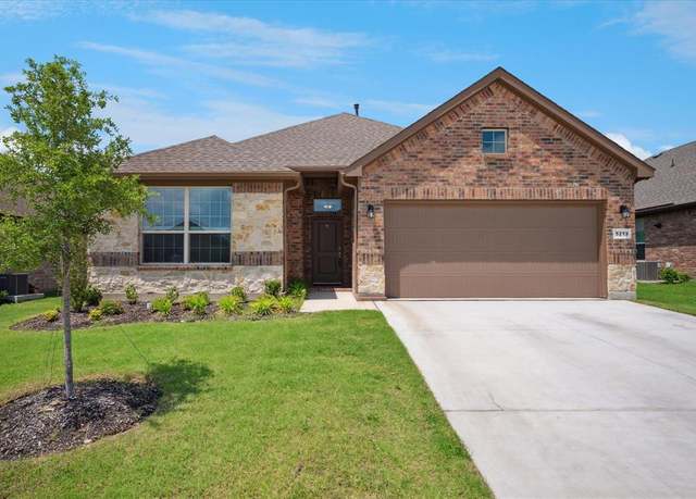 Property at 5213 Meadow Ln, Krum, TX 76249, 4 beds, 2 baths