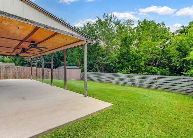 Property at 1300 Rambling Brook Trl, Denton, TX 76210, 4 beds, 2.5 baths