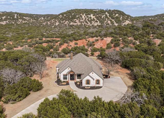Property at 537 Ranch Rd, Buffalo Gap, TX 79508, 5 beds, 3.5 baths