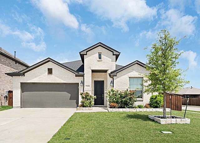 Property at 1840 Big Spring Dr, Forney, TX 75126, 4 beds, 2 baths