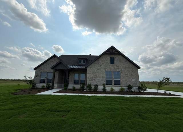 Property at 1900 County Road 200, Valley View, TX 76272, 5 beds, 4 baths
