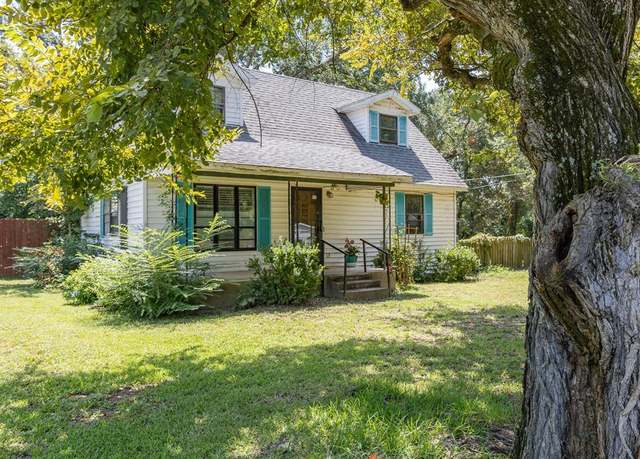 Property at 925 Angies Xing, Tool, TX 75143, 3 beds, 2 baths