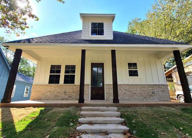 Property at 1710 W Parnell, Denison, TX 75020, 3 beds, 2 baths