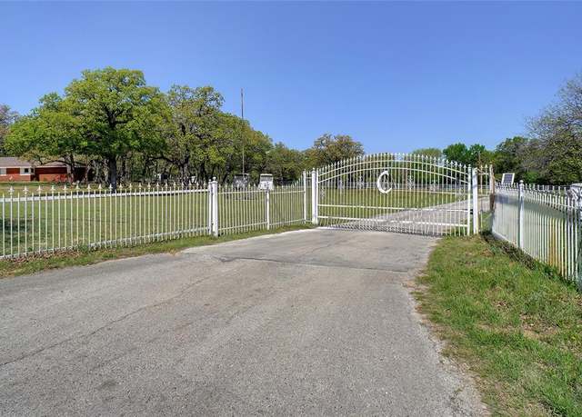 Property at 13449 FM 730 S, Azle, TX 76020, 3 beds, 2.5 baths
