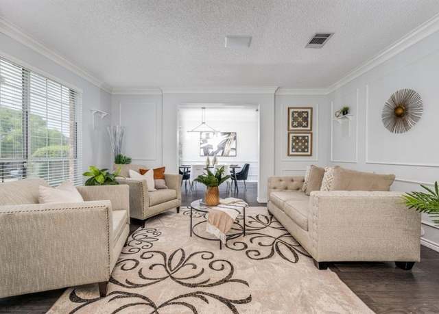 Property at 2704 Crestwood Ln, Highland Village, TX 75077, 4 beds, 3.5 baths