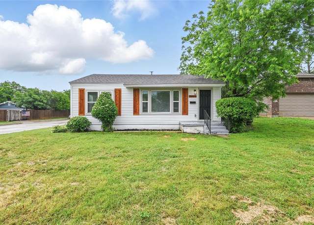 Property at 5801 Houghton Ave, Fort Worth, TX 76107, 2 beds, 1 bath