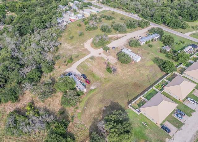 Property at 261 Baughman Hill Rd, Azle, TX 76020