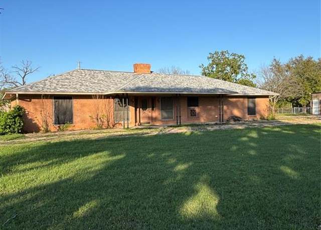 Property at 112 Hcr 2117, Whitney, TX 76692, 3 beds, 2 baths