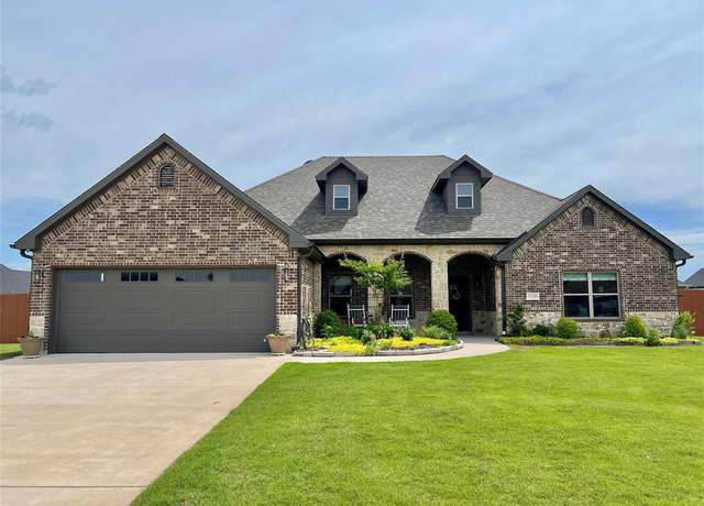 Property at 810 Shirley Jean Ln, Collinsville, TX 76233, 4 beds, 2 baths
