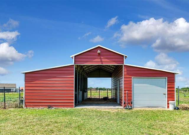 Property at 3360 FM 877, Waxahachie, TX 75165, 4 beds, 3 baths