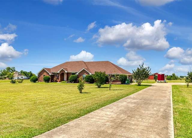 Property at 3360 FM 877, Waxahachie, TX 75165, 4 beds, 3 baths