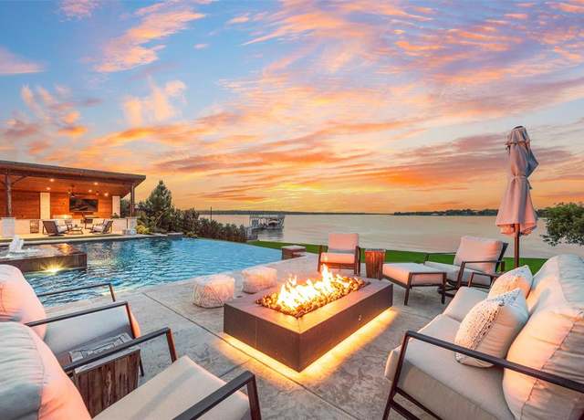 Property at 12624 Lake Shore Ct N, Fort Worth, TX 76179, 4 beds, 4.5 baths