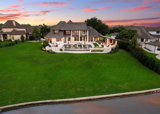 Property at 12624 Lake Shore Ct N, Fort Worth, TX 76179, 4 beds, 4.5 baths