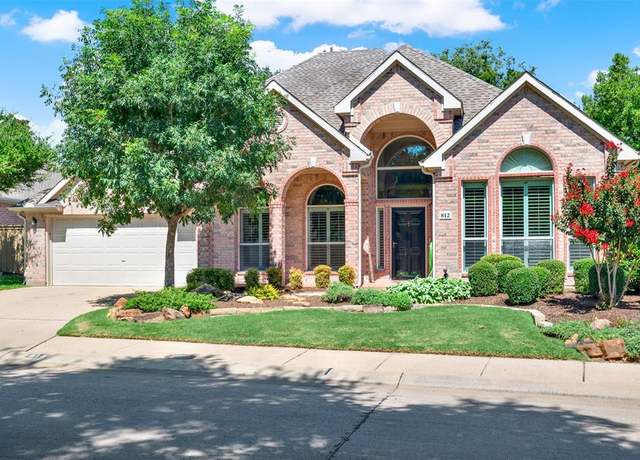 Property at 812 Buckhill Dr, Mckinney, TX 75072, 3 beds, 2 baths