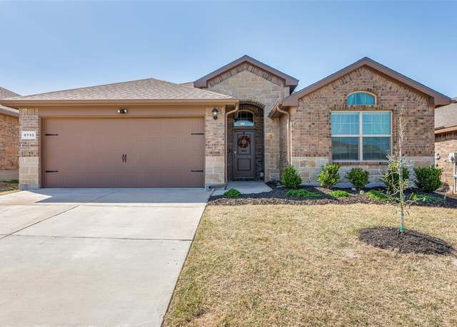 Property at 9713 Mint Hill Dr, Fort Worth, TX 76108, 4 beds, 2 baths