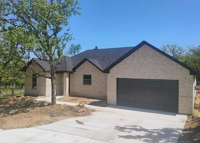 Property at 192 Johnston Ln, Runaway Bay, TX 76426, 3 beds, 2 baths