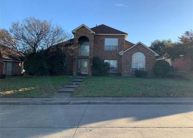 Property at 428 Saddle Head Dr, Desoto, TX 75115, 4 beds, 2 baths