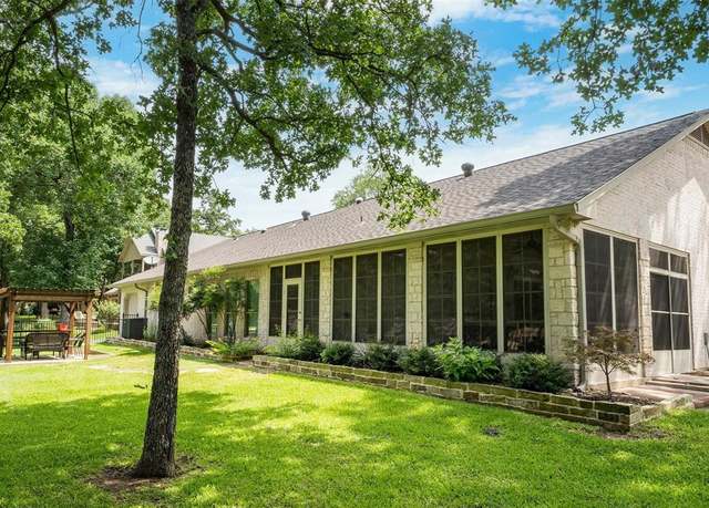 Property at 125 Bay Tree Trl, Mabank, TX 75156, 3 beds, 2 baths
