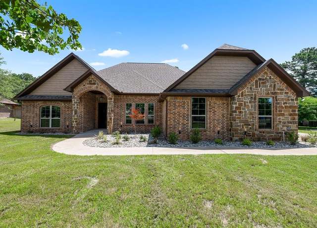 Property at 189 County Road 2321, Mineola, TX 75773, 4 beds, 2 baths