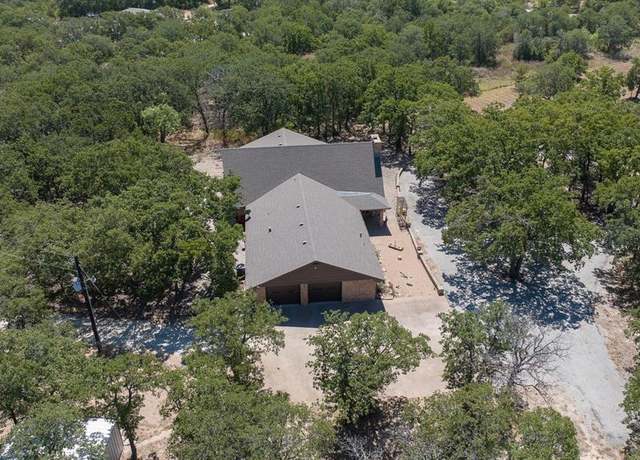 Property at 5696 County Road 112 W, Clyde, TX 79510, 8 beds, 7 baths
